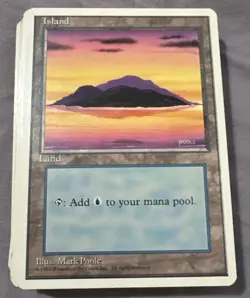 1995 Magic The Gathering, 4th Edition, Island Land Card. Lot (40) MTG NM - Image 1