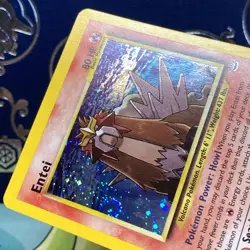Pokemon 2001 Entei Neo Revelation 6/64 Holo SWIRL Rare LP - Image 4