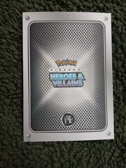 Sabretooth (Pikachu) #102 - Lazer Holo - Heros & Villains Flash Edition Pokemon - Image 2
