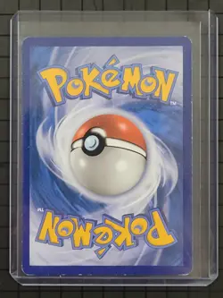 2017 Pokemon Shining Legends Pikachu Holo #28/73 - Image 2