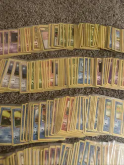 Huge 1999 Pokemon Base Set Unlimited NON HOLO Cards Over 680 Total Unplayed - Image 3