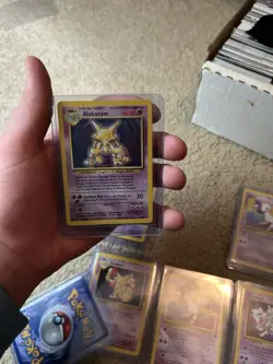 Rare 1995 Pokemon Original Holo Alakazam Card 1/102 Collectible - Image 3