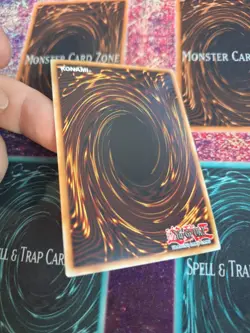 Yugioh Chaos Sorcerer PGLD-EN084 Gold Rare 1st Edition Near Mint - Image 4