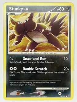 Stunky Skuntank NM Stormfront 26 76/100 Pokemon TCG Reverse Holo - Image 4