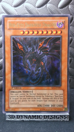 | Yugioh Red-Eyes Darkness Dragon SD1-EN001 1st Edition Ultra Rare DMG 🔥 | - Image 1