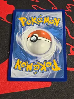 Pokemon card TCG Galarian Moltres V Chilling Reign 097/198 Holo ULTRA RARE NM - Image 2