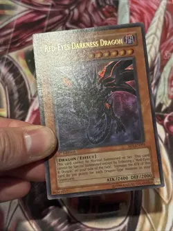 Red-Eyes Darkness Dragon SD1-EN001 1st Edition Ultra Rare - Image 2