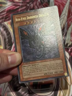 Red-Eyes Darkness Dragon SD1-EN001 1st Edition Ultra Rare - Image 3