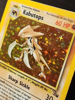 Pokemon TCG Fossil Unlimited Holo Rare Kabutops Card 9/62 - Image 3