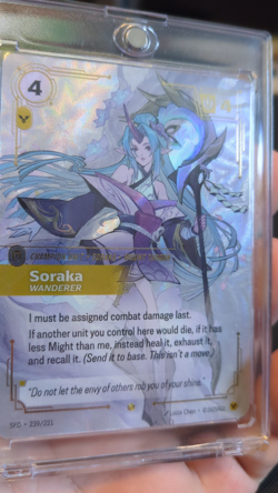 Eng NM Soraka Wanderer Overnumbered Foil Riftbound SFD Card 239/221 - Image 2