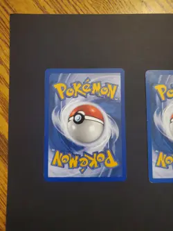 Pokemon beedrill,venomoth and victreebel Pokemon Card NM/LP - Image 2