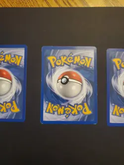 Pokemon beedrill,venomoth and victreebel Pokemon Card NM/LP - Image 3