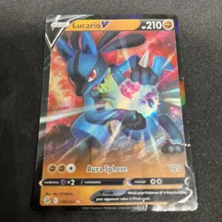 Lucario V 146/264 Fusion Strike NM Full Art Ultra Rare Pokemon Card - Image 1
