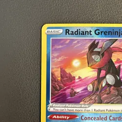 Radiant Greninja 046/189 - Pokemon Astral Radiance Pokemon NM - Image 3