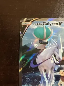 Ice Rider Calyrex V 164/198 Pokemon TCG Chilling Reign MINOR DING - Image 2