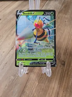 Beedrill V - 001/189 - Pokemon Astral Radiance Sword & Shield Ultra Rare Card NM - Image 1