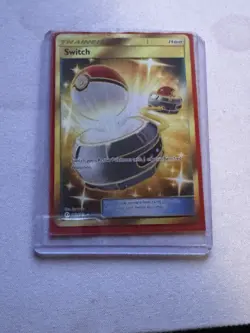 Pokemon Trainer Switch 160/149 Sun & Moon Gold Full Art - Image 1