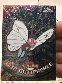 Pokemon 2000 Topps Chrome Butterfree #12 HP TV Series 1 Holo - Image 1