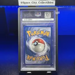 Pokemon TCG Machoke 51/111 Reverse Holo Legendary Collection 2002 PSA 8 - Image 2