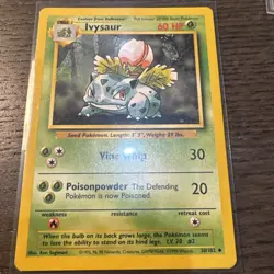 Ivysaur 030/102 Base Set Non-Holo - Pokemon TCG Card - LP #2 - Image 1