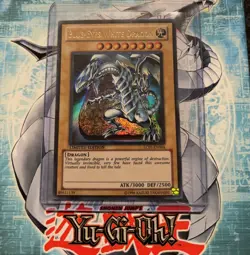 Blue-Eyes White Dragon | LC01-EN004 | Ultra Rare | Limited Edition | NM - Image 1