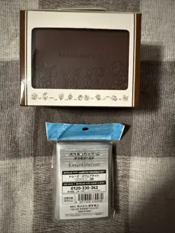 Pokemon Center Eievui Collection Eevee Flip Deck Case W/ Sleeves - Image 2