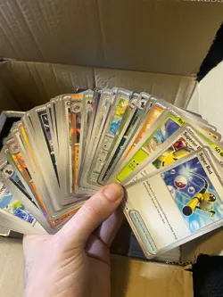 Pokemon Paldea Evolved PAL Near 1000 Bulk Lot Holos Reverses - Image 2