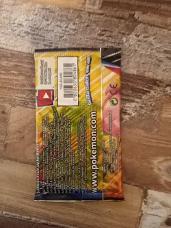 Pokemon Sun & Moon Team Up Booster Pack x1 - Image 2