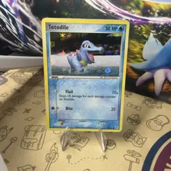 2004 Pokemon Card Totodile EX Hidden Legends Reverse Holo 79/101 - Image 1