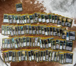 MTG Warhammer 40k Commander Decks Set of 4 with sleeves and deckboxes read desc - Image 4