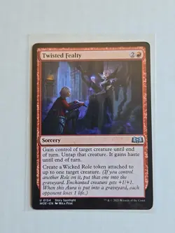 Twisted Fealty - Wilds of Eldraine - LP - MTG Magic - Uncommon - Sorcery - Image 1