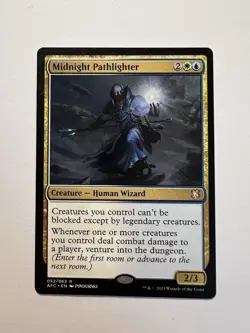 Midnight Pathlighter - MTG Adventures In The Forgotten Realms: Commander - NM - Image 1