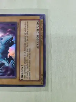 Blue-Eyes White Dragon LOB-001 Ultra Rare Holo Unlimited Yu-Gi-Oh! - Image 4