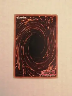 2002 YU-GI-OH! - 1ST EDITION BLUE-EYES TOON DRAGON - SDP-020 - TCG Played - Image 2