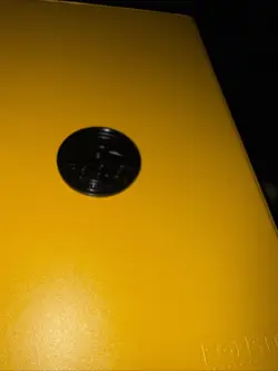Knackrack gold klein Munze/Coin Pokemon TCG - Image 2
