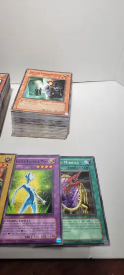 Yu-Gi-Oh! Bulk Lot 300 Early 2000s Cards SOI EEN RDS SOVR CRMS Condition Varies - Image 4