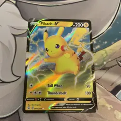 Pikachu V 086/264 Holo Rare V Fusion Strike 2021 Pokemon NM - Image 3