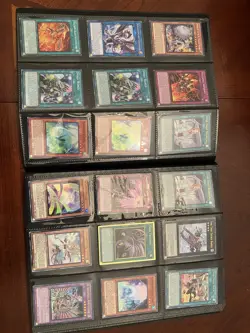 Yugioh Collection Binder 300+ Foil Cards - Image 4