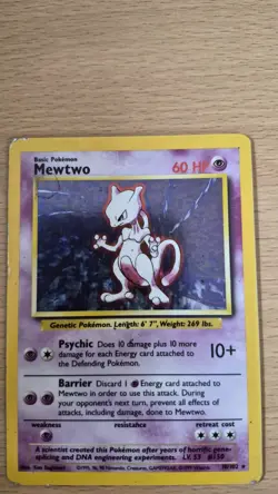 Pokemon TCG Base Set Mewtwo Holo Rare 10/102 HP - Image 2