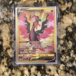 Pokemon TCG Galarian Moltres V Alternate Full Art 183/172 Gold Secret Rare - Image 1