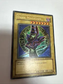 Dark Magician FL1-EN002 Forbidden Legacy Limited Edition - Image 3