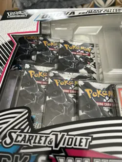 Pokemon TCG Black Bolt & White Flare Heavy Hitters Premium Collection Box Sealed - Image 3