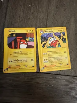 Pokemon Skyridge Voltorb 113/144 & Electrode 36/144 2003 Nintendo Lot - Image 1