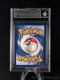 1999 POKEMON SHADOWLESS PIKACHU RED CHEEKS ERROR BGS 8 #58/102 - Image 2