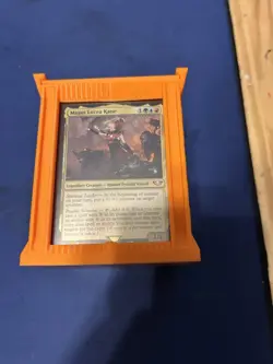 MTG Universes Beyond: Warhammer 40K - Tyranid Swarm Commander Deck Precon - Image 1