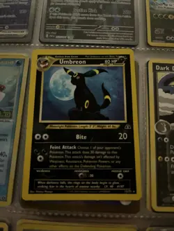 Pokemon TCG Umbreon Neo Discovery 13/75 (Single Card) Slightly Scratched - Image 1