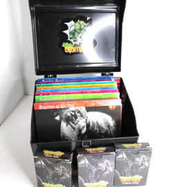 READ Weird N Wild Creatures Knowledge Large Index Cards Trading Cards Hard Case - Image 1