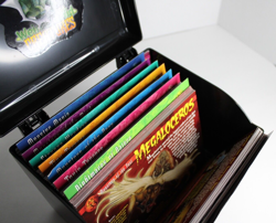 READ Weird N Wild Creatures Knowledge Large Index Cards Trading Cards Hard Case - Image 3