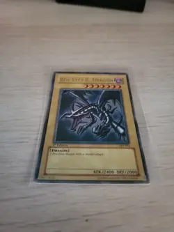 YuGiOh Red-Eyes Black Dragon 1st Edition Holo #SJD-001 NM/Mint! OC931 - Image 2