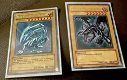 Vintage Yu-Gi-Oh Dragon Lot – Blue-Eyes White & Red-Eyes B. SDK-001 SDJ-001 - Image 1